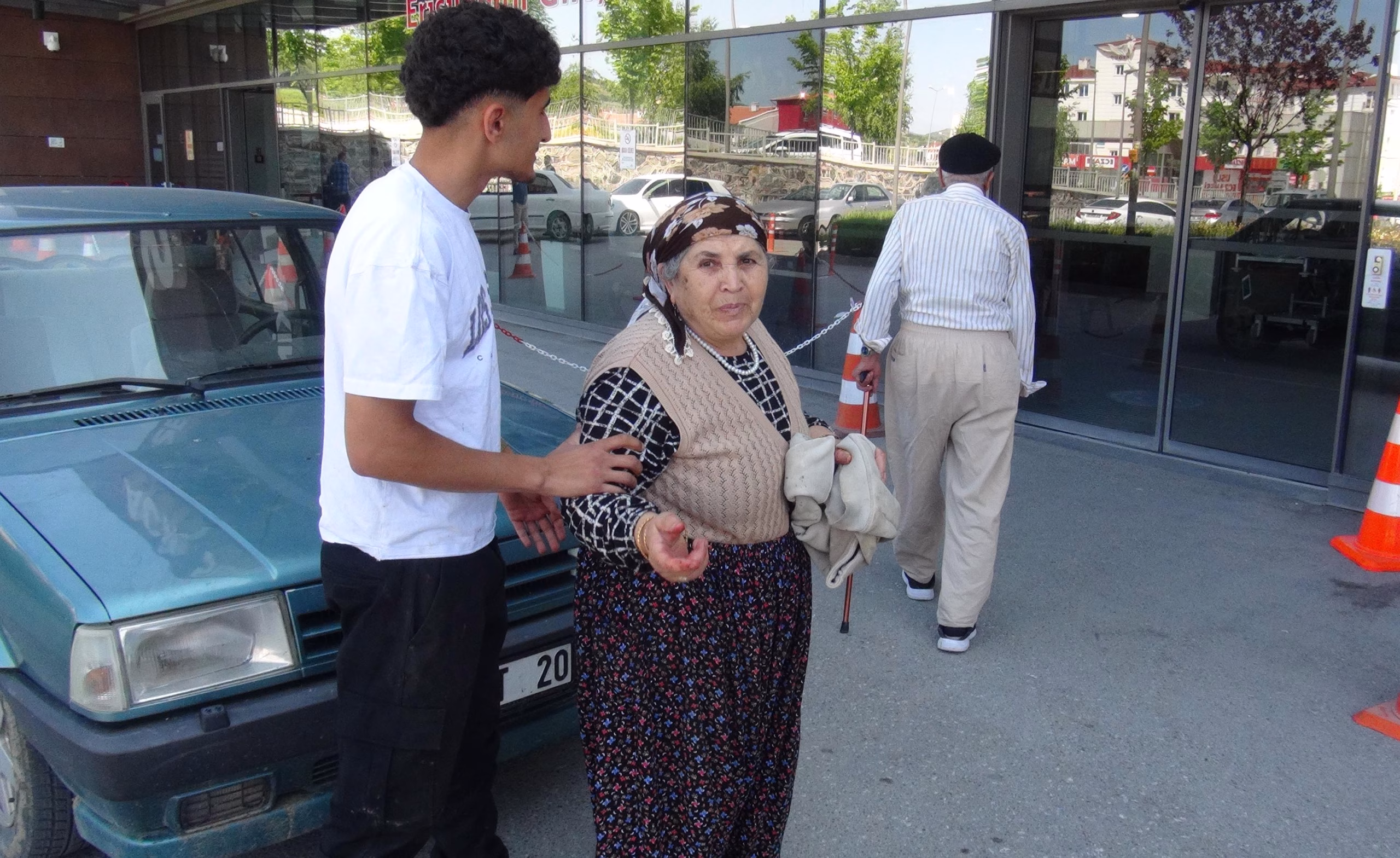 Yozgat'ta kurban keserken kendilerini yaralayanlar hastanelere başvurdu