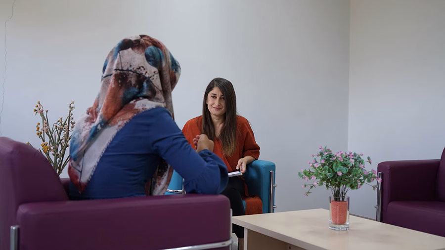 Büyükşehir Belediyesinin gençlere yönelik ücretsiz olarak düzenlediği psikolojik danışmanlık hizmetinden