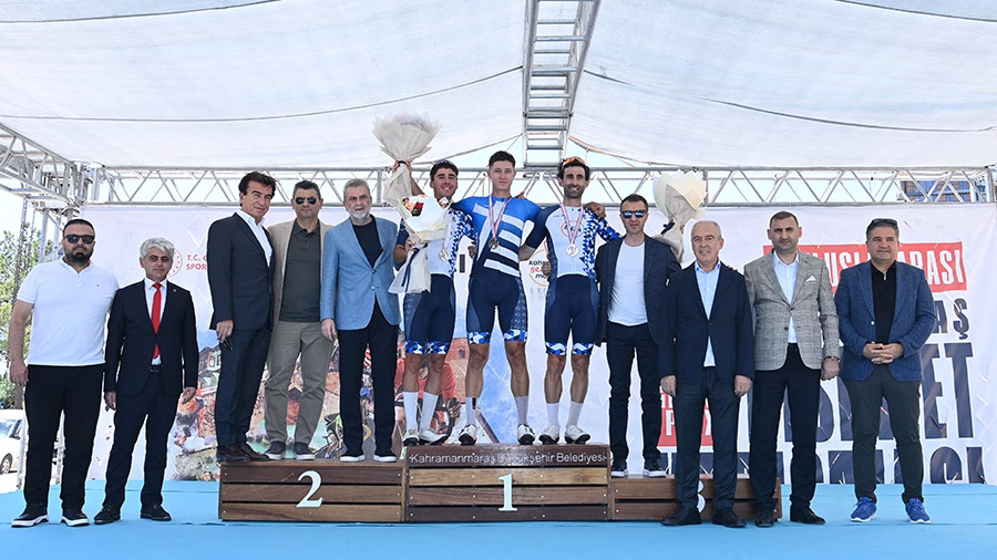 Büyükşehir Belediyesi öncülüğünde bu yıl 2’ncisi düzenlenen Uluslararası Bisiklet Yarışması,