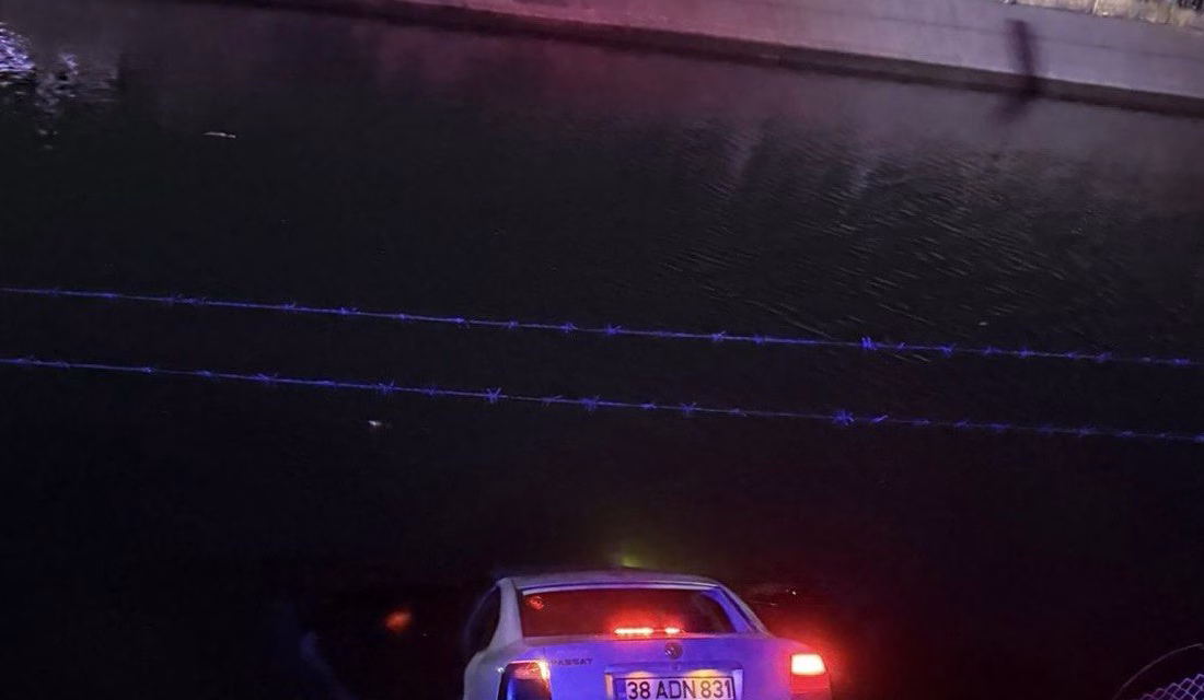 Kahramanmaraş’ta otomobilin su kanalına düşmesi sonucu 1’i çocuk 2 kişi