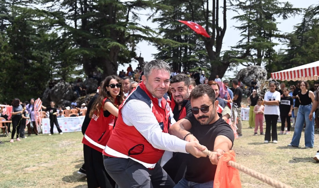 Kadirli’nin Maksutoluğu Yaylası’nda Osmaniye Valisi Dr. Erdinç Yılmaz ve Sumbas