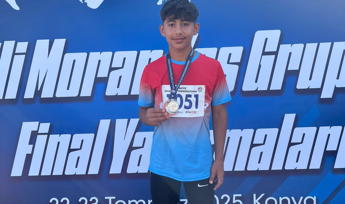 Kahramanmaraş Amatör Spor Vefa kulübünün Futbolcusu olan 2013 doğumlu Berat