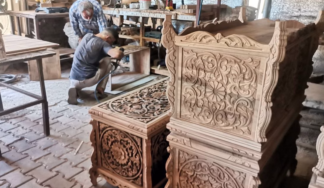 Kahramanmaraş'ta yüzyıllardır süregelen ceviz oymacılığı geleneği, deprem sonrası zorluklara rağmen