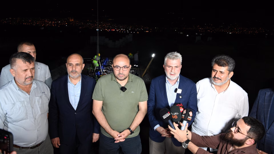 Kılavuzlu İçmesuyu İletim Hattı’nda devam eden çalışmaları yerinde inceleyen Başkan