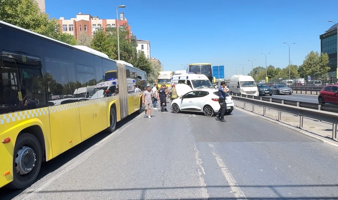 İhsan DÖRTKARDEŞ / İSTANBUL, – AVCILAR’da D-100 yan yolda sürücüsünün