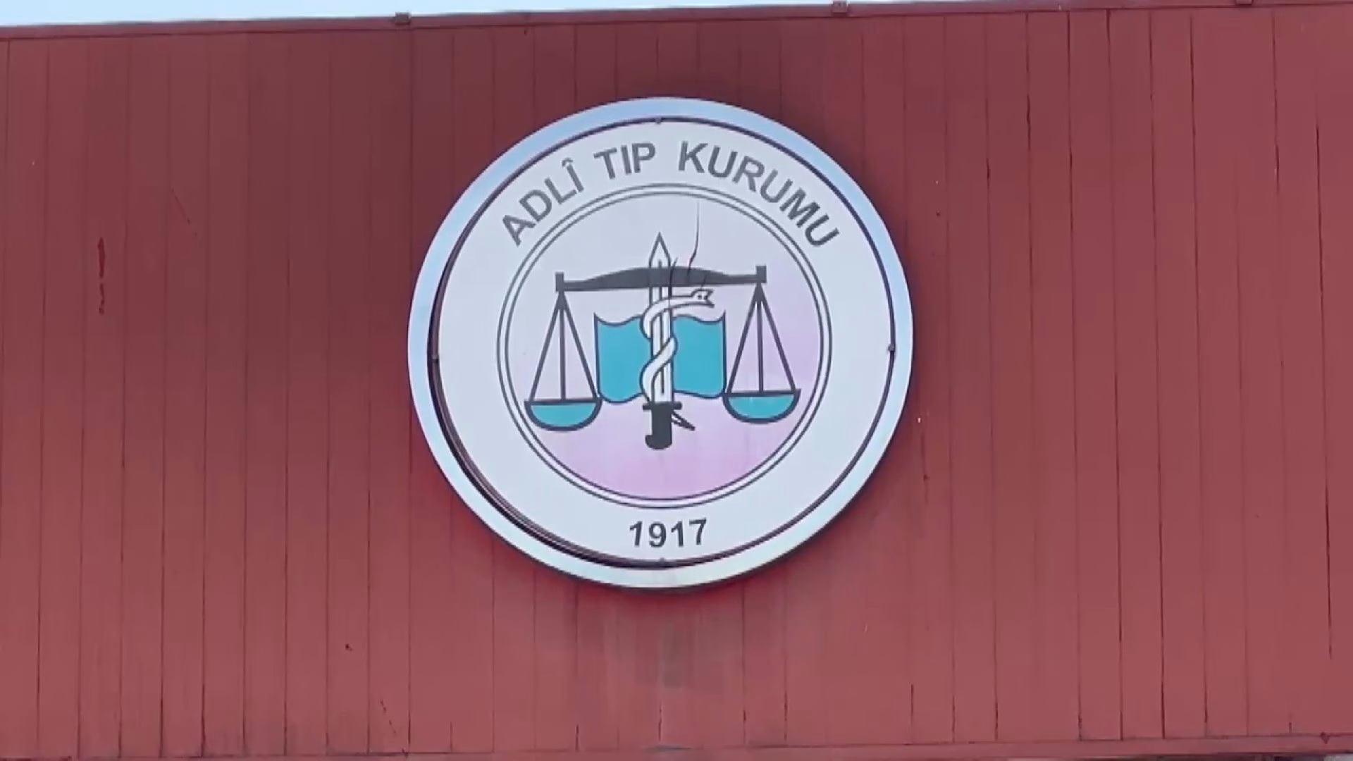 İstanbul Çatalca’da denize giren kuzenlerden biri hayatını kaybetti diğeri bulunamadı