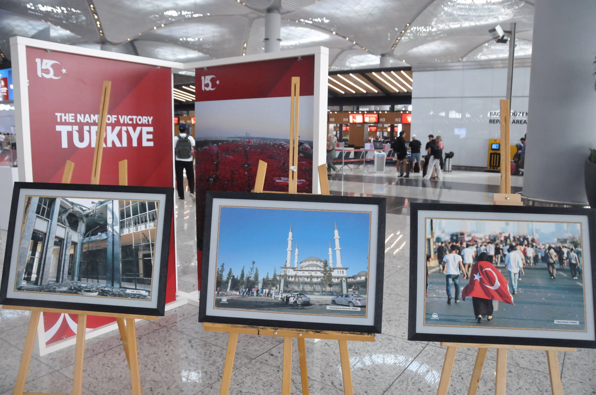 İstanbul Havalimanı’nda Temmuz sergisi