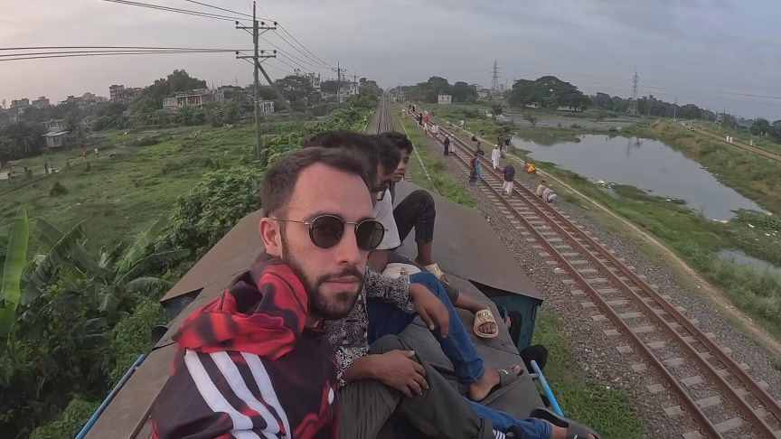 İSTANBUL, – KANAL D’nin Türk televizyonlarında bir ilk olan formatı