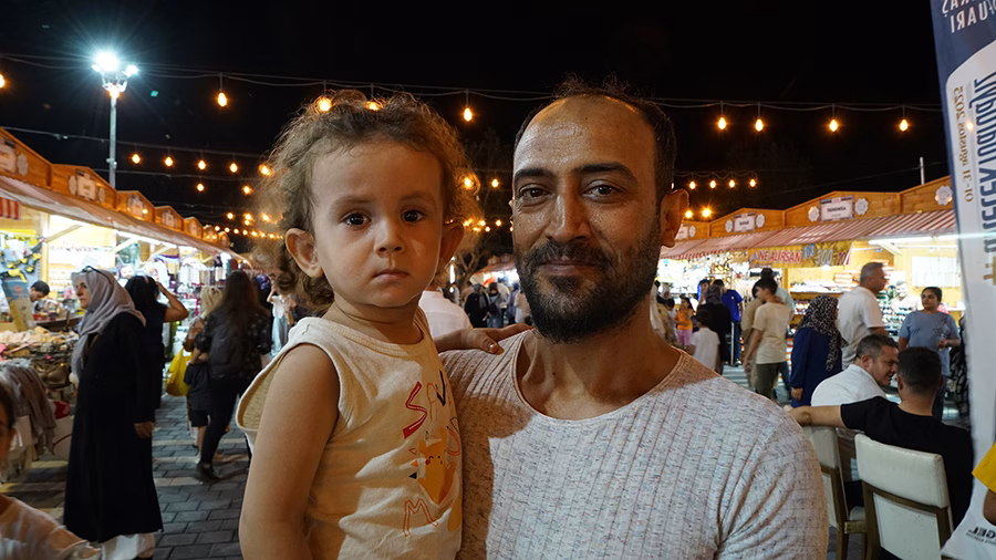 Kahramanmaraş Büyükşehir Belediyesi tarafından düzenlenen Uluslararası Geleneksel Ağustos Fuarı, yoğun