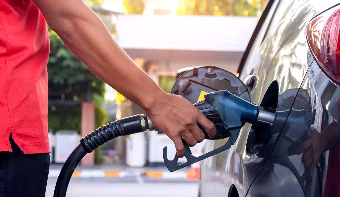 Brent petrol fiyatlarındaki hareketlilik, akaryakıt fiyatlarını etkilemeye devam ediyor. Bu