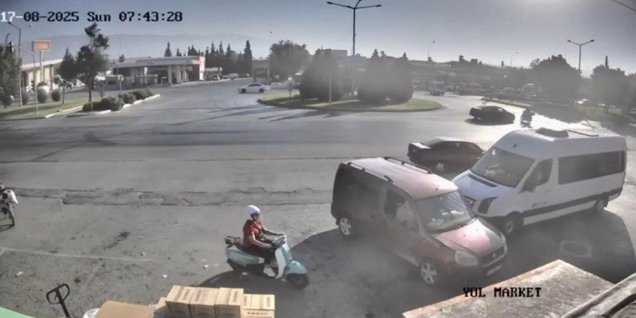 Kahramanmaraş’ta otomobil ile motosiklet çarpıştı Kahramanmaraş’ta otomobil ile motosiklet çarpıştı