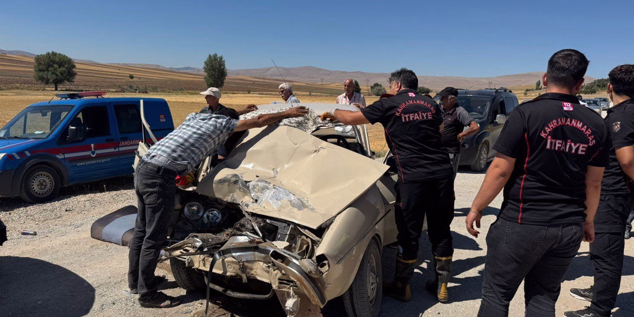 Kahramanmaraş’ta kamyonet ile otomobil çarpıştı: 2 yaralı