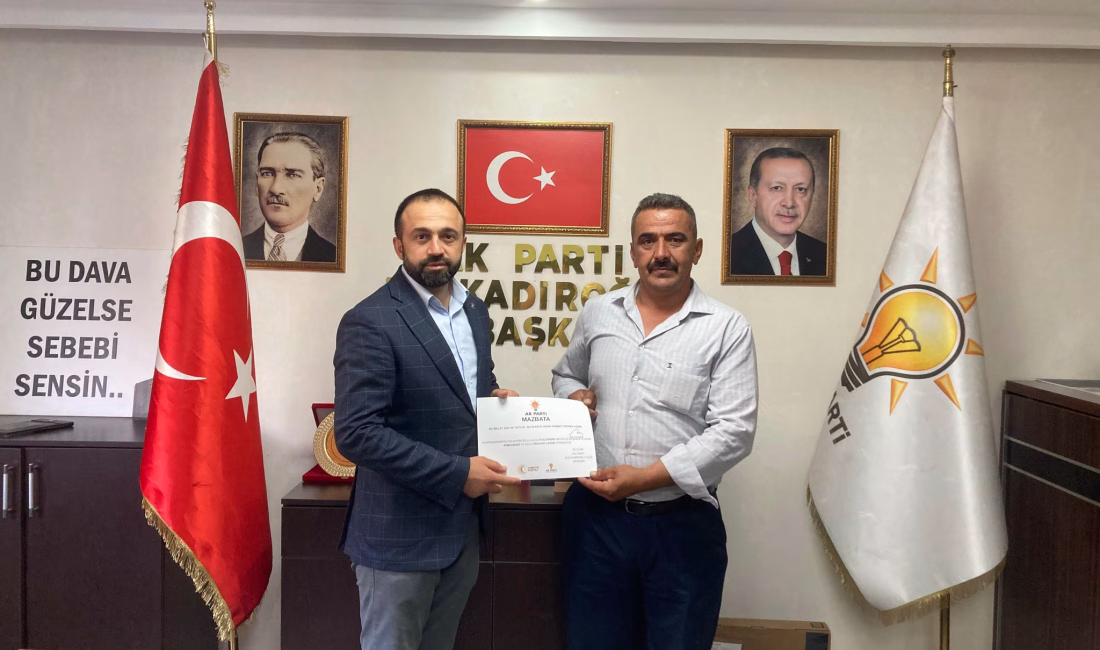 AK Parti Dulkadiroğlu İlçe Teşkilatı, mahalle temsilciliklerinde gerçekleştirdiği yeni atamalarla