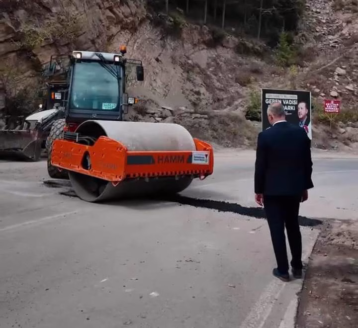 WhatsApp Gorsel saat .. fbb