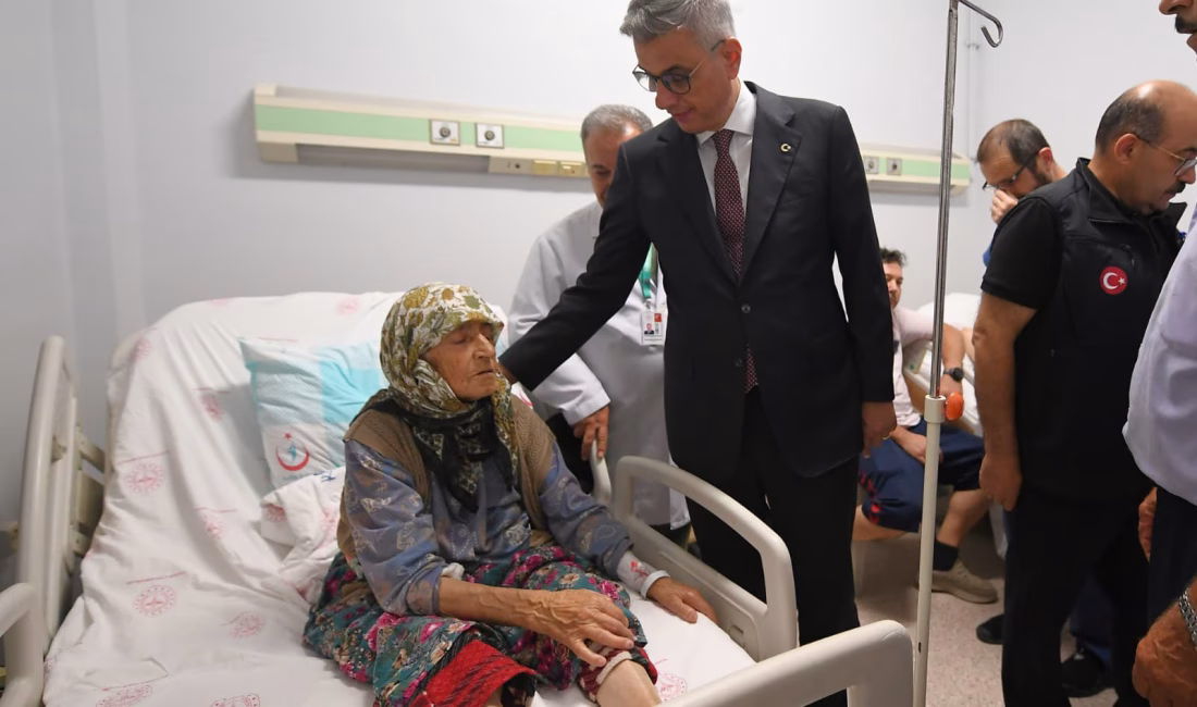 YARALILARI ZİYARET ETTİ Sağlık Bakanı Prof. Dr. Kemal Memişoğlu, Balıkesir’de
