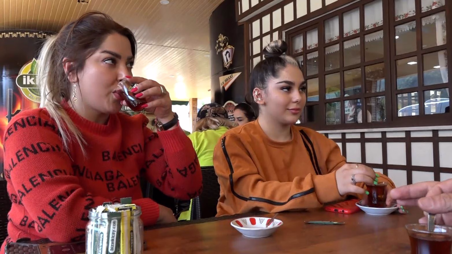 Demli çay tüketiminde 'böbrek taşı' riski