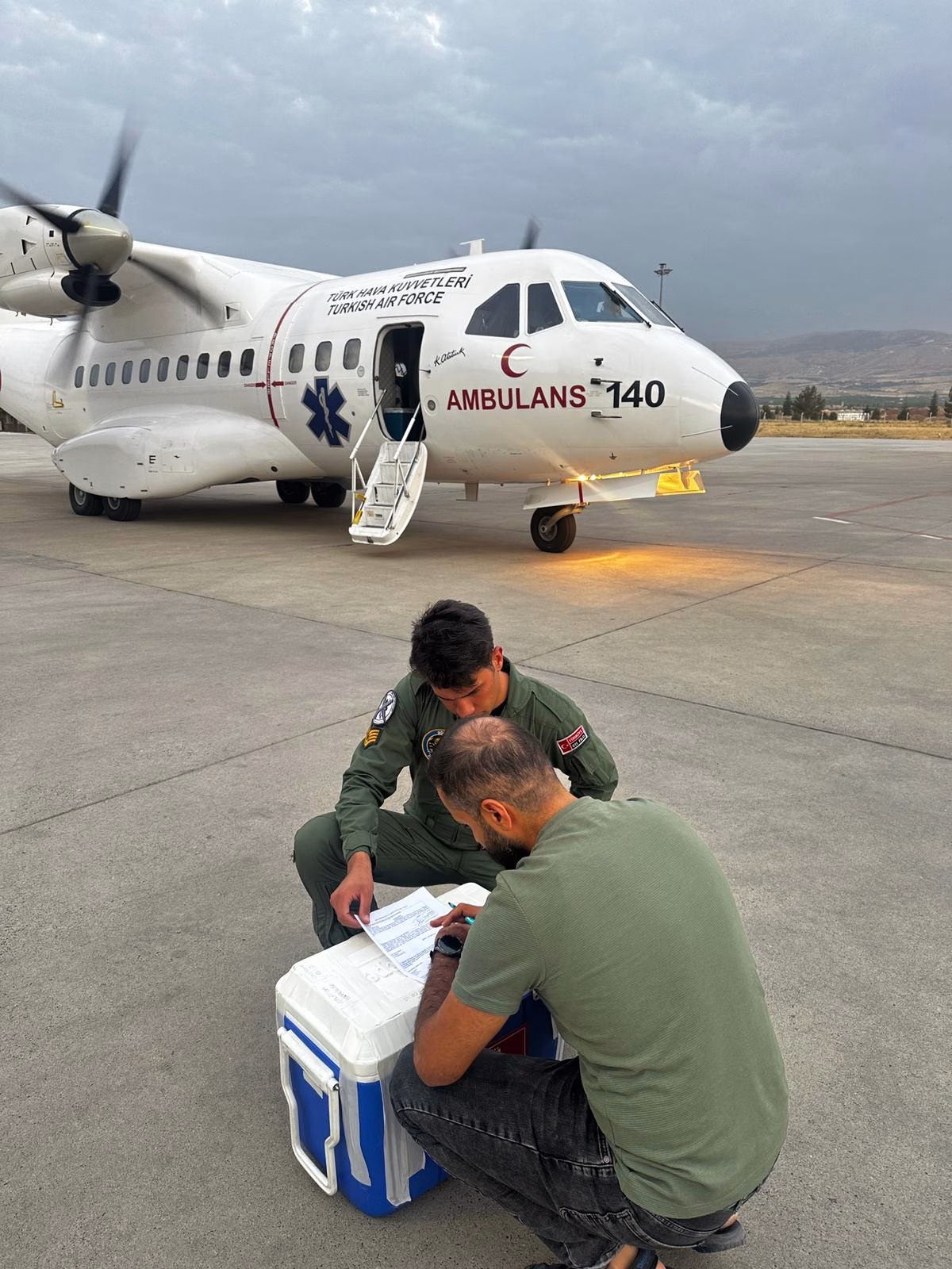 Hava Kuvvetleri ambulans uçağı ile Malatya'ya 'karaciğer grefti' ulaştırıldı