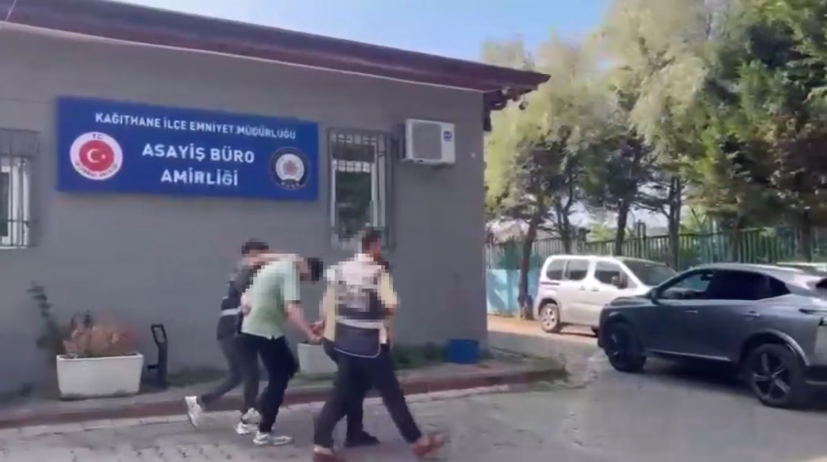 İstanbul Kağıthane’de suç işlenen silahları değiştiren şüphelilere operasyon: Firari oldukları ortaya çıktı