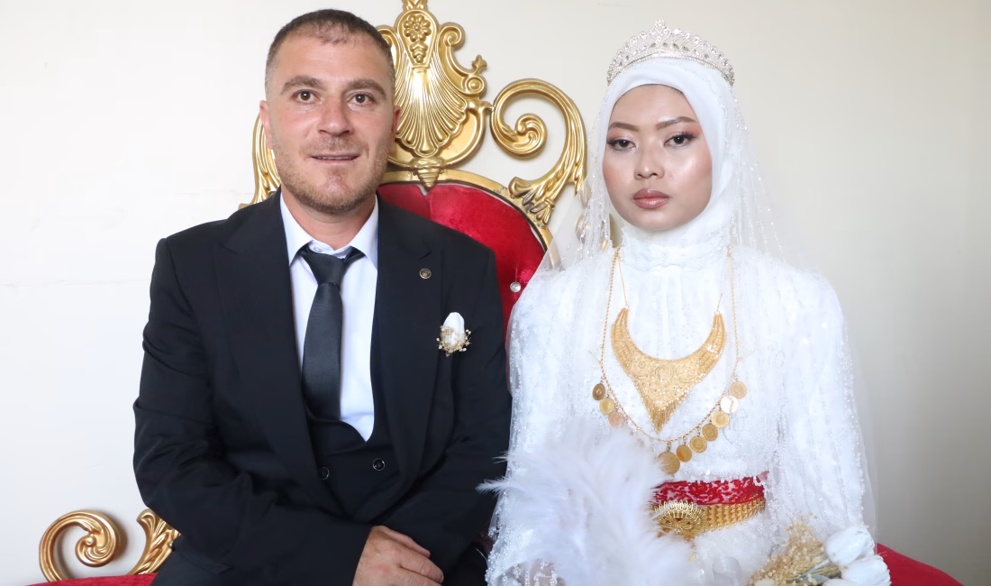 Yaşar KAPLAN/YÜKSEKOVA (Hakkari), – İSTANBUL’da geldiği turist kafilesinden uzaklaşınca kaybolan,