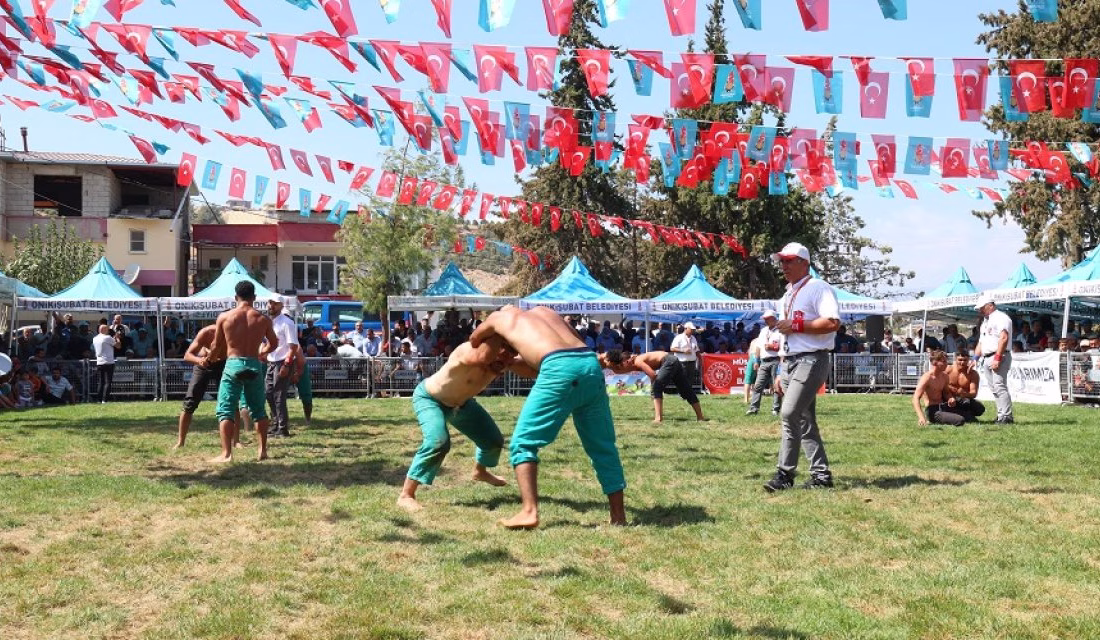 Uluslararası Hartlap Karakucak Türkiye Güreş Şampiyonası, Hartlap Mahallesi’nde yoğun katılımla
