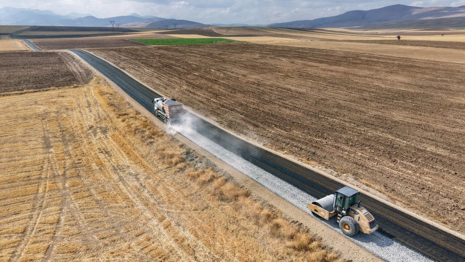 Büyükşehir Belediyesi, Afşin’in kırsal mahallelerinden Tanır ve Büget arası 9