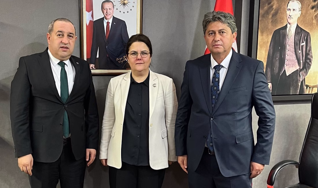 
AK Parti Osmaniye Milletvekili Derya Yanık, Osmaniye Gazeteciler Cemiyeti ve