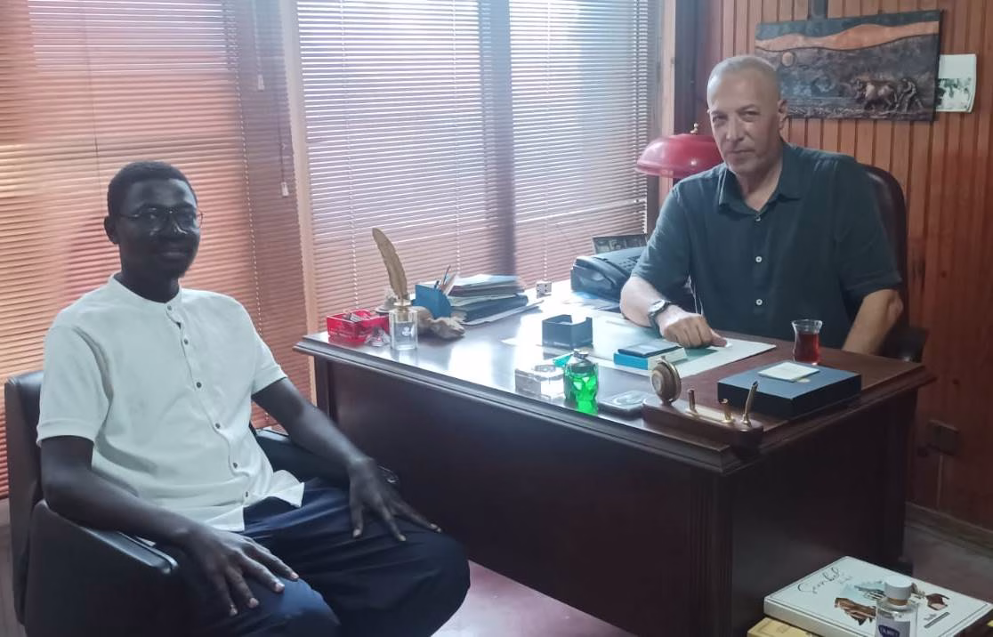 WhatsApp Gorsel saat .. bb