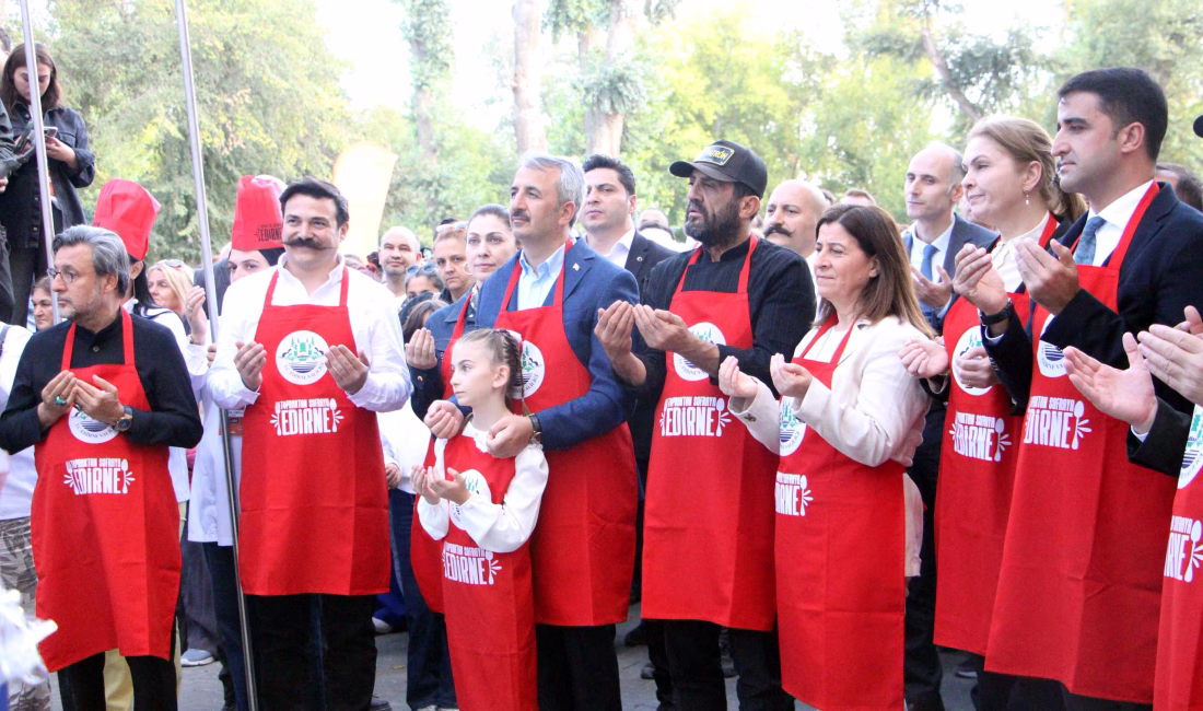 İLGİNİZİ ÇEKEBİLİR: Çapraz nakil ile sağlığına kavuşan 4 yaşındaki Halil