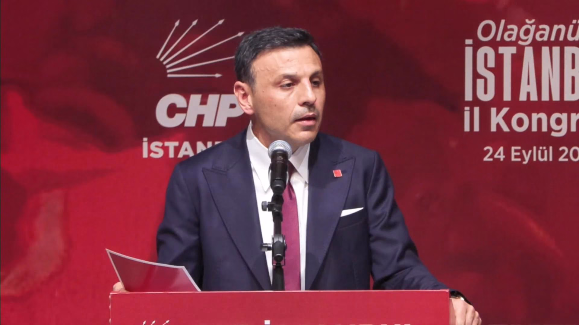 İstanbul CHP'nin Olağanüstü İstanbul İl Kongresi'nde tek aday olan Çelik: YSK'nın kararı kesin ve nettir / Ek bilgi ve görüntüyle