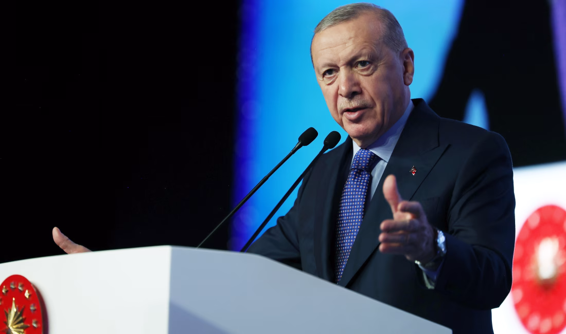 İstanbul- Cumhurbaşkanı Erdoğan: Coğrafyamızdaki acılara, zulümlere, sonu gelmeyen çatışmalara duyarsız kalamayız / Geniş haber Tuğçe SEZER ODABAŞI-Emir Efe BENLİOĞLU/İSTANBUL, – BOSPHORUS Diplomasi Forumu’nda konuşan