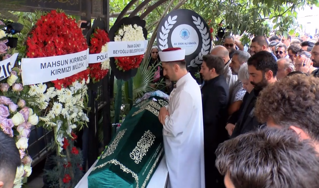 İsa ALMAÇAYIR / İSTANBUL, – Yalova’daki evinin terasından düşerek hayatını