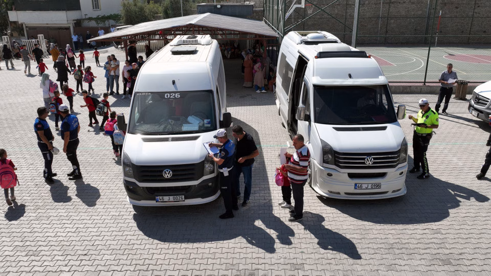 Büyükşehir Zabıtası, 2025-2026 eğitim yılında ilk ve ortaokullar ile liselerde