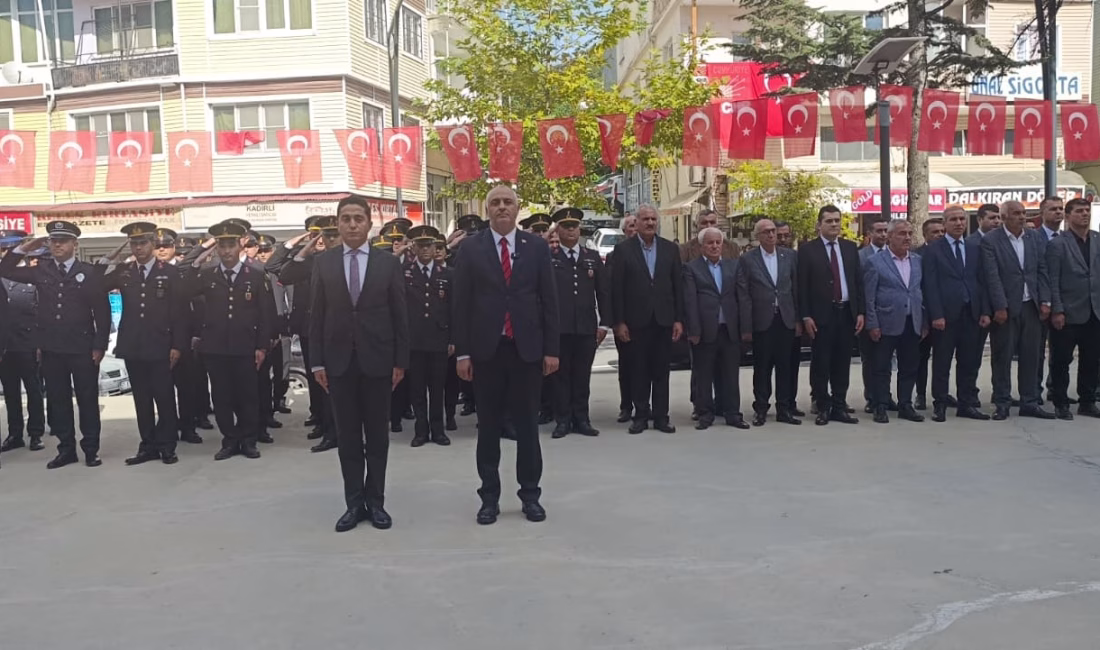 Andirin’da muhteşem cumhuri̇yet yürüyüşü Andırın’da 29 ekim cumhuriyet bayramı kutlamaları kapsamında ilk olarak hükümet