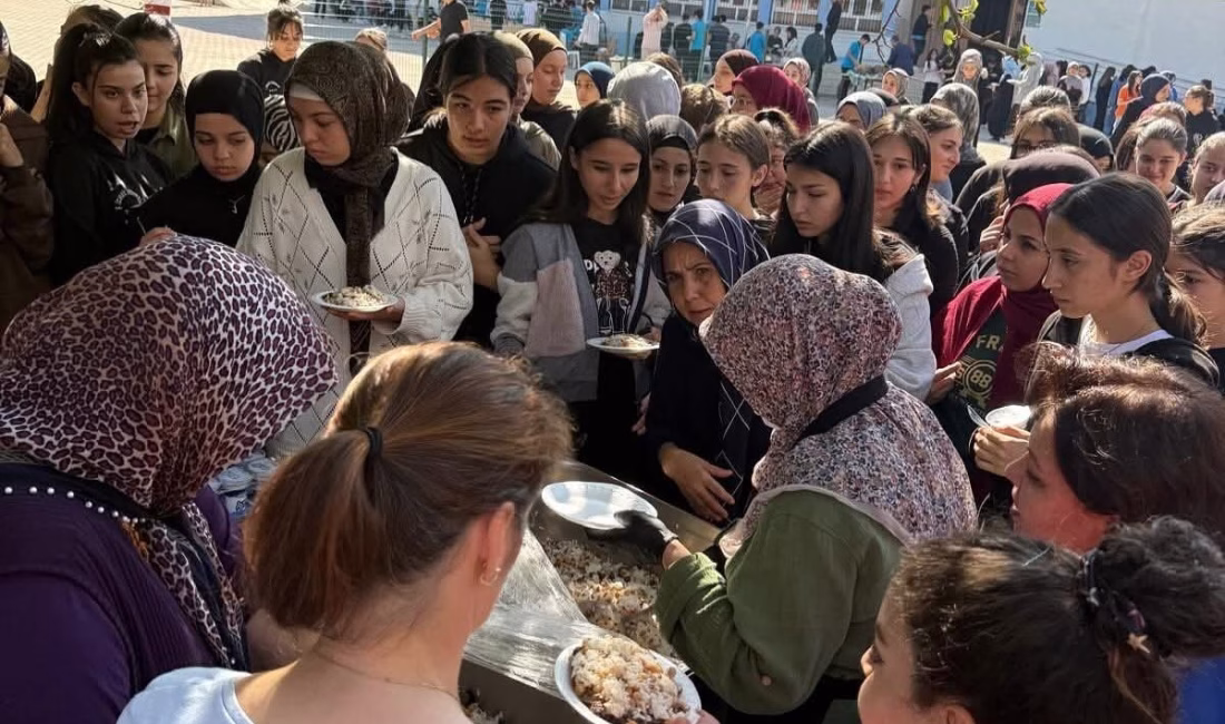 Kadirli ilçesinde, Şehit İsmail Akduman Kız Anadolu İmam Hatip Lisesi