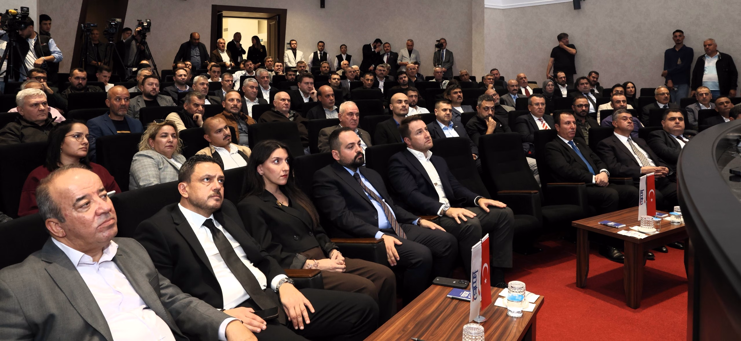 Whatsapp image at.. Whatsapp image at..