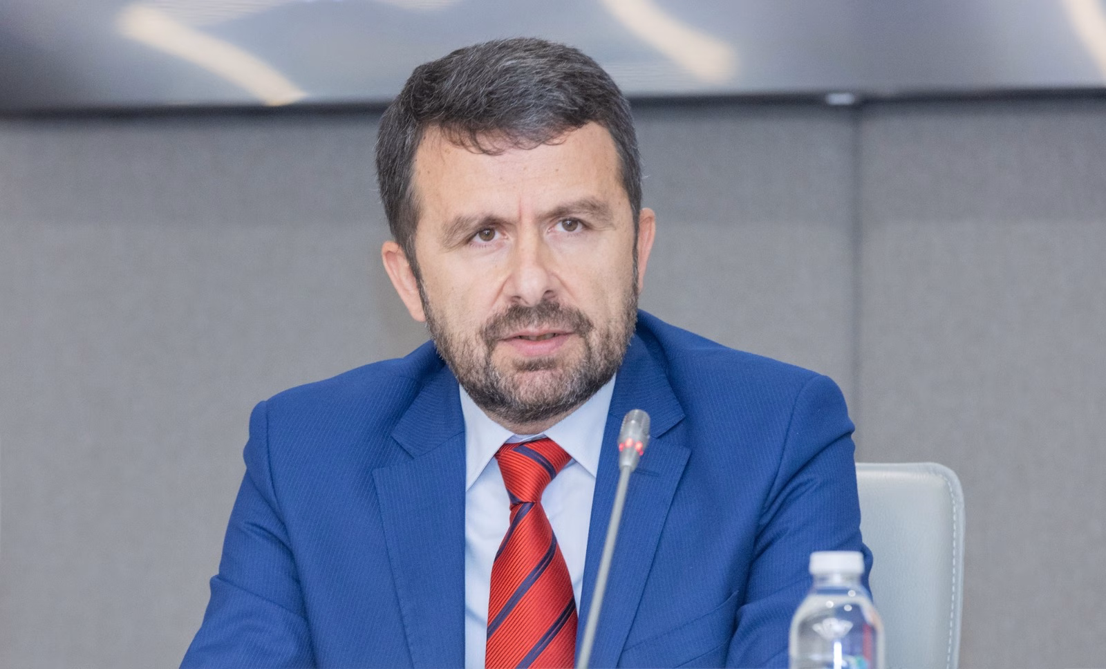 Adc d bd debefb Adc d bd debefb