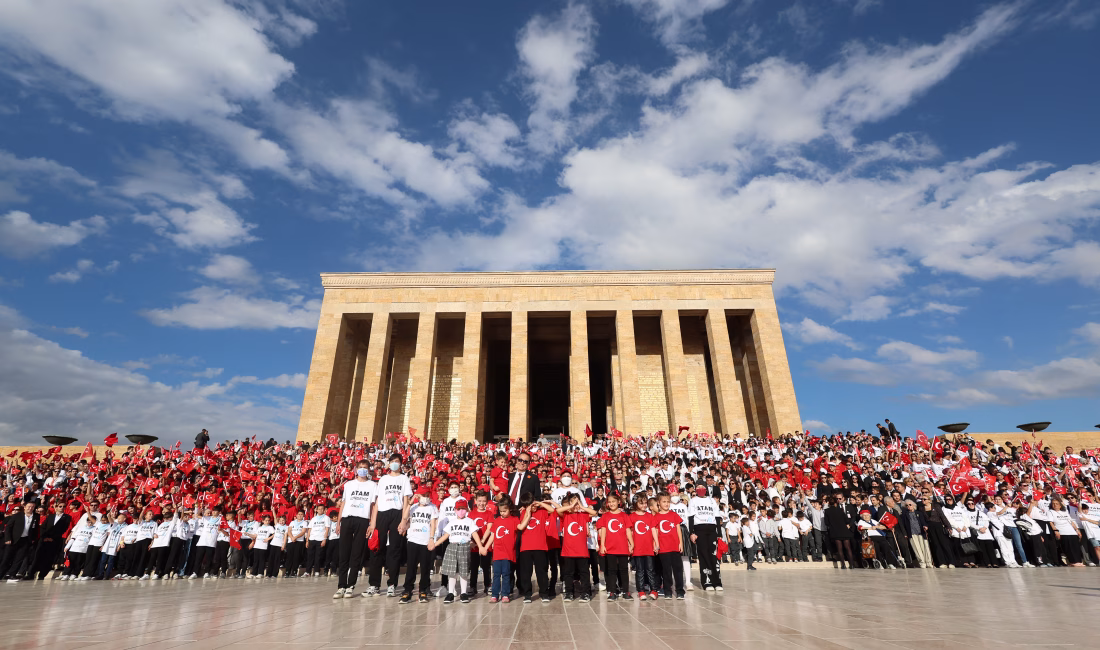 ANKARA, – LÖSEMİLİ Çocuklar Sağlık ve Eğitim Vakfı’nın (LÖSEV) öncülüğünde