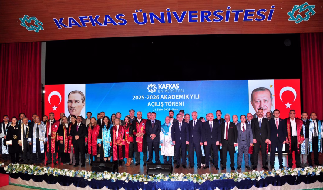 AKADEMİK YIL AÇILIŞINA KATILDI Milli Eğitim Bakanı Yusuf Tekin, Kars