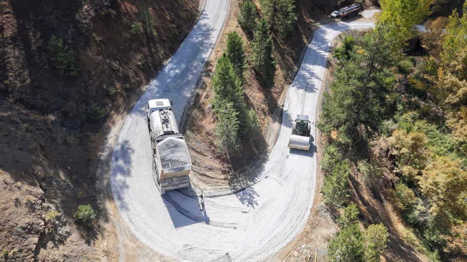 Büyükşehir Belediyesi, Ekinözü’nün kırsal mahallelerinden Türkmenler’in mahalle içi ulaşımını sağlayan