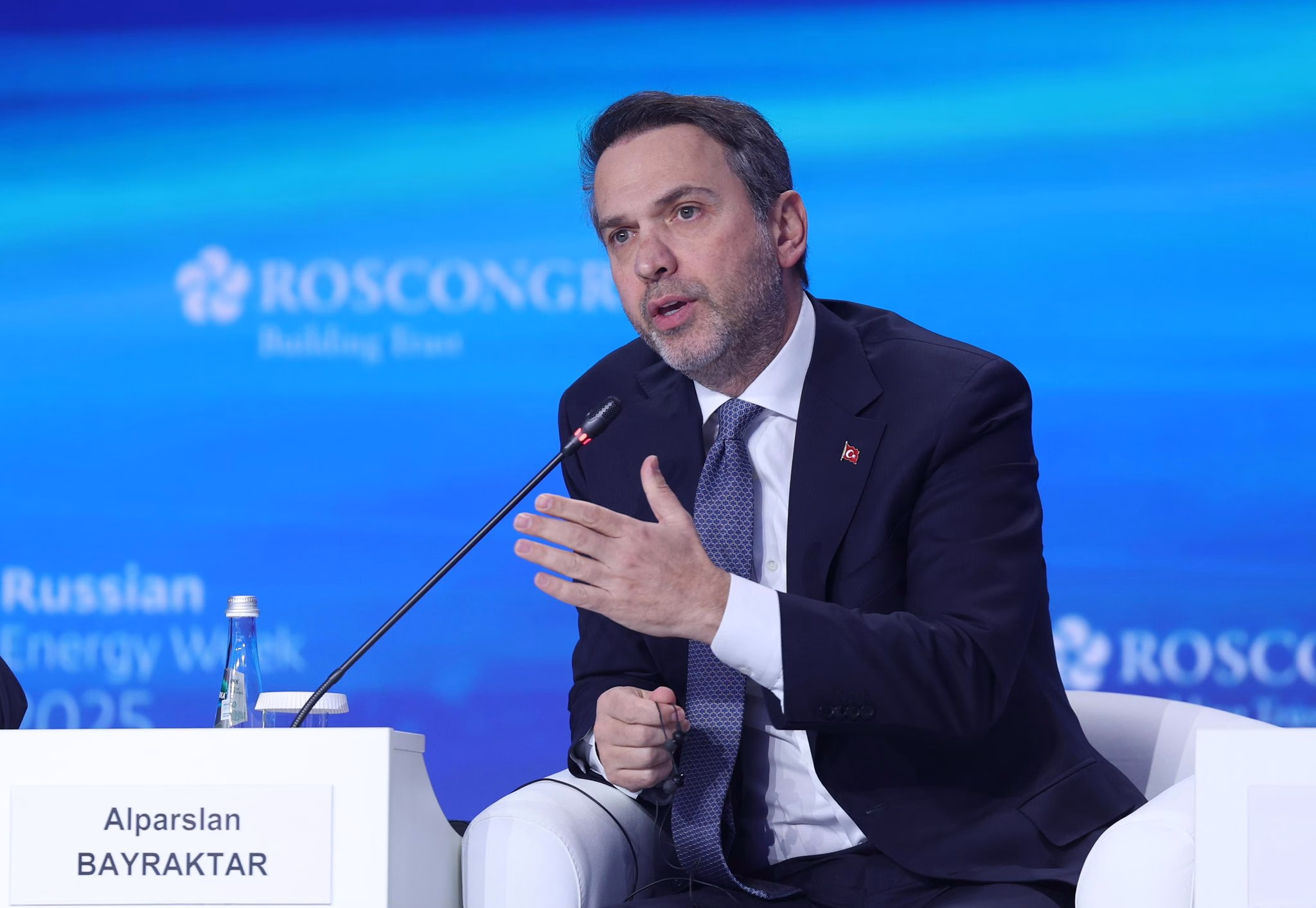 Enerji ve Tabii Kaynaklar Bakanı Bayraktar, Rusya’da / Ek bilgi ve fotoğrafla