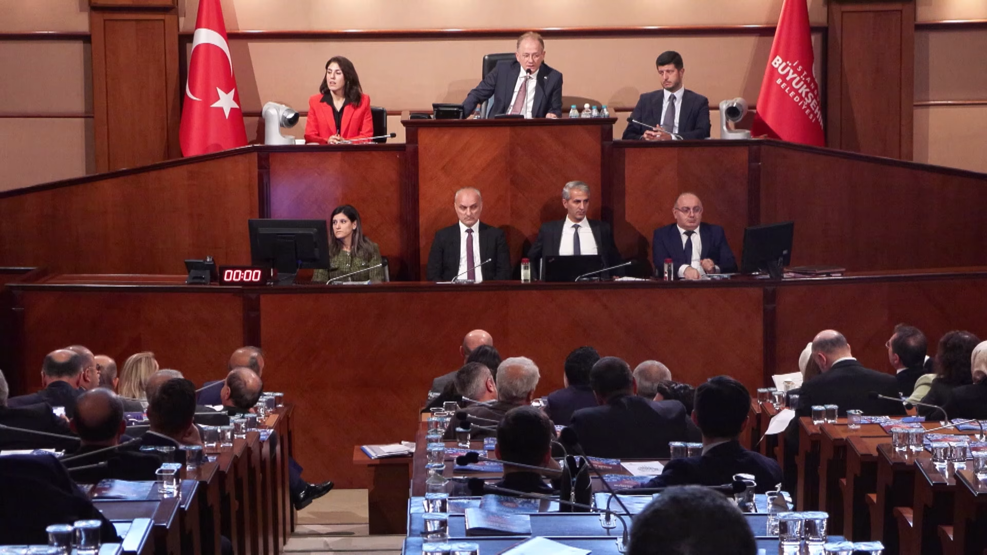İstanbul İBB Meclisi Gazze’ye insani yardım ve kardeş şehir protokolünü kabul etti