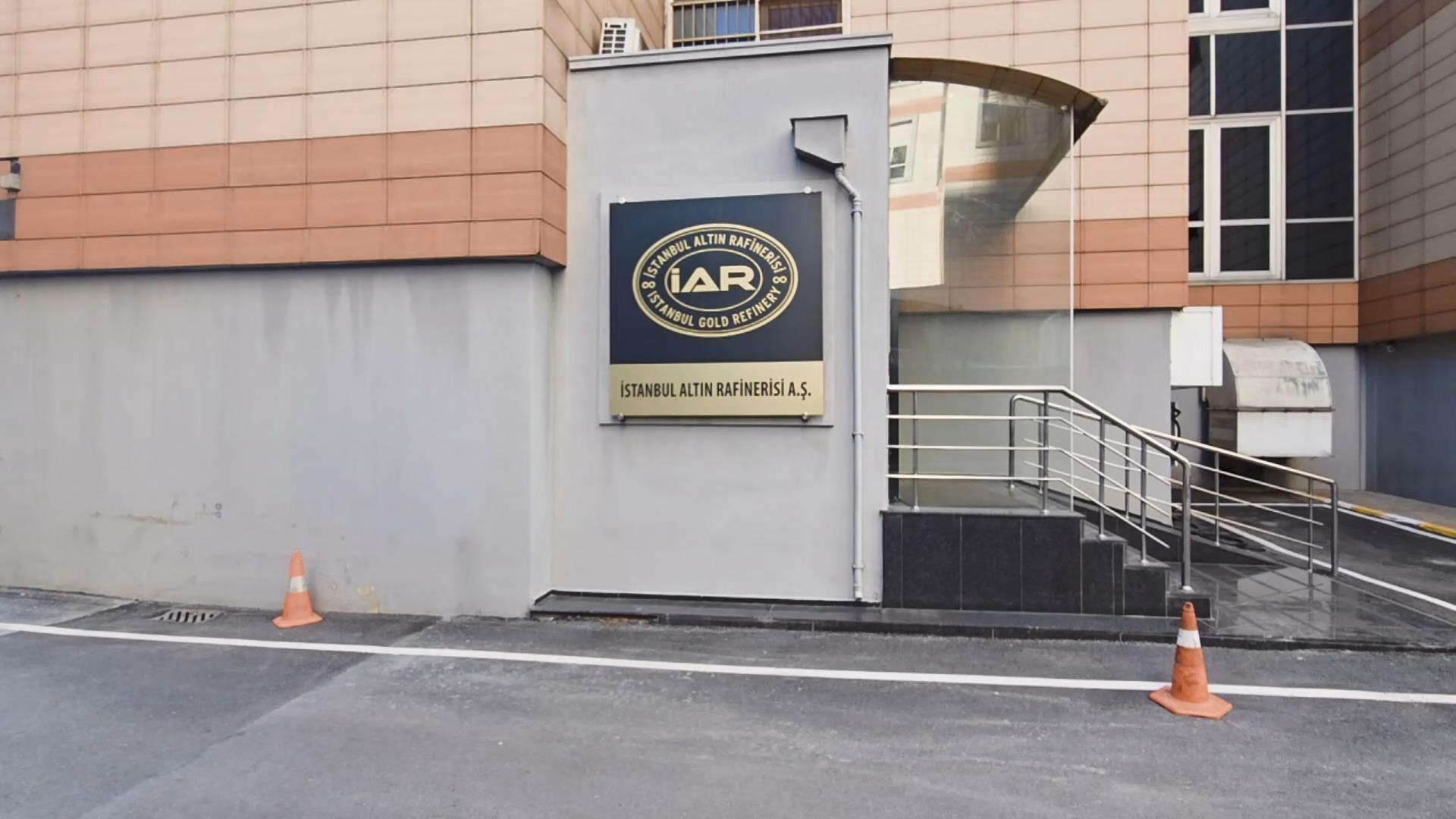 İstanbul İstanbul Altın Rafinerisi A.Ş. operasyonu: Şüpheliler adliyeye sevk edildi