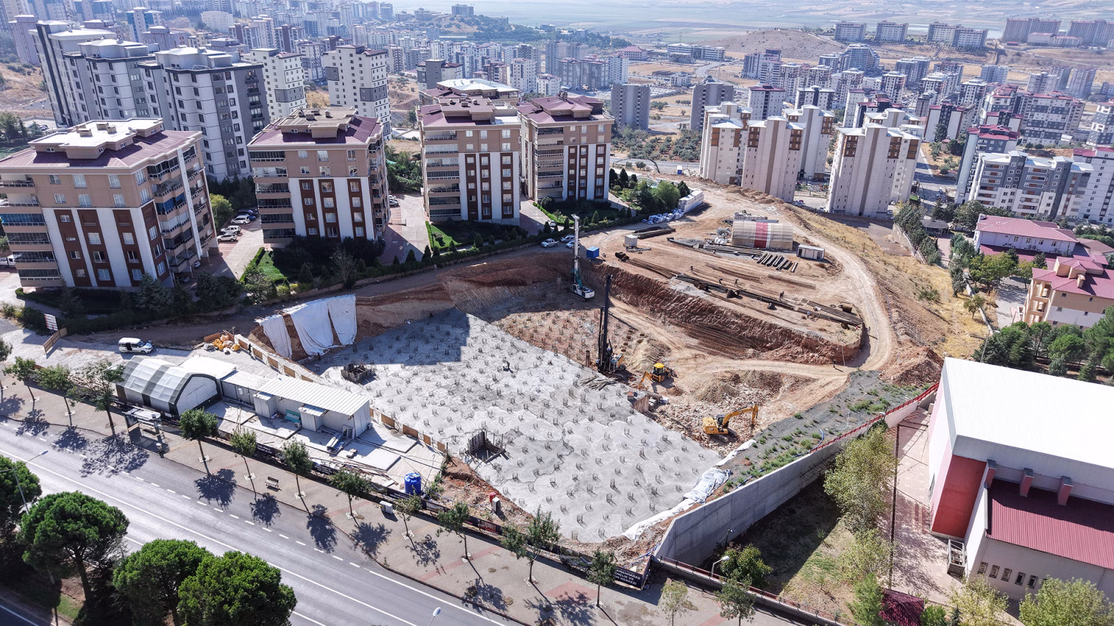 kahramanmaras genclik ve spor merkezi