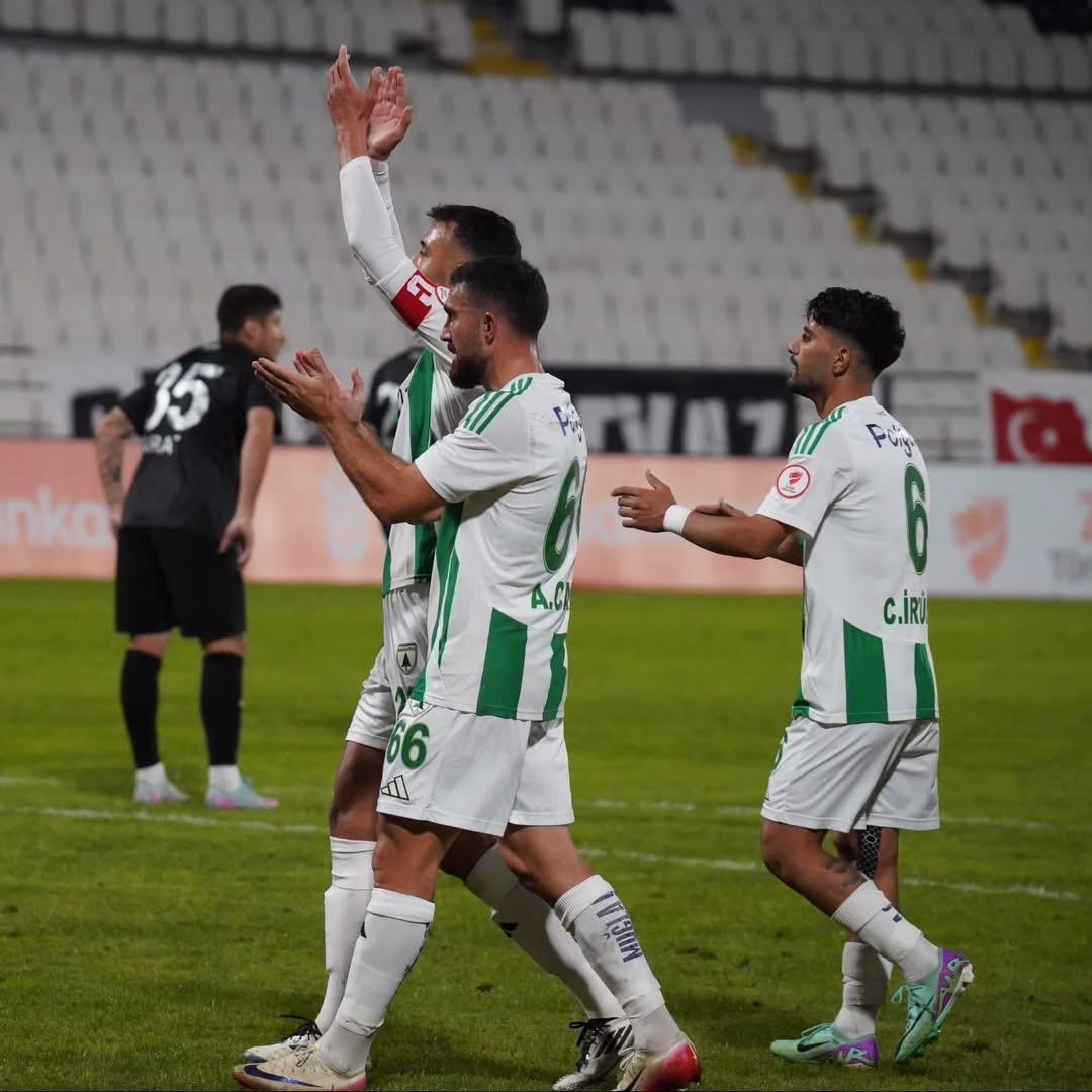 Manisa Futbol Kulübü - Muğlaspor: 0-2 1 Manisa Futbol Kulübü Muğlaspor: