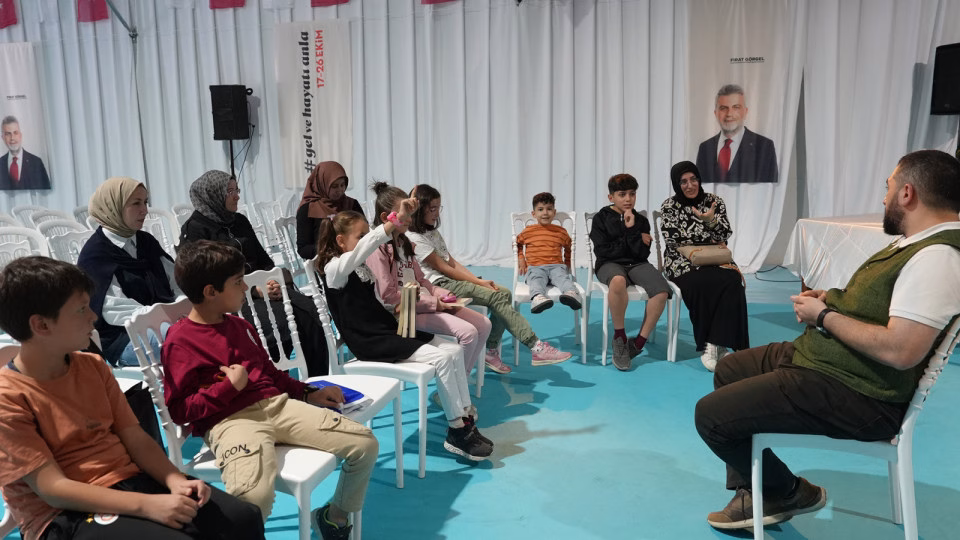 Kahramanmaraş’ın kültür takvimine damga vuran 10. Uluslararası Kitap Fuarı’nda söyleşi