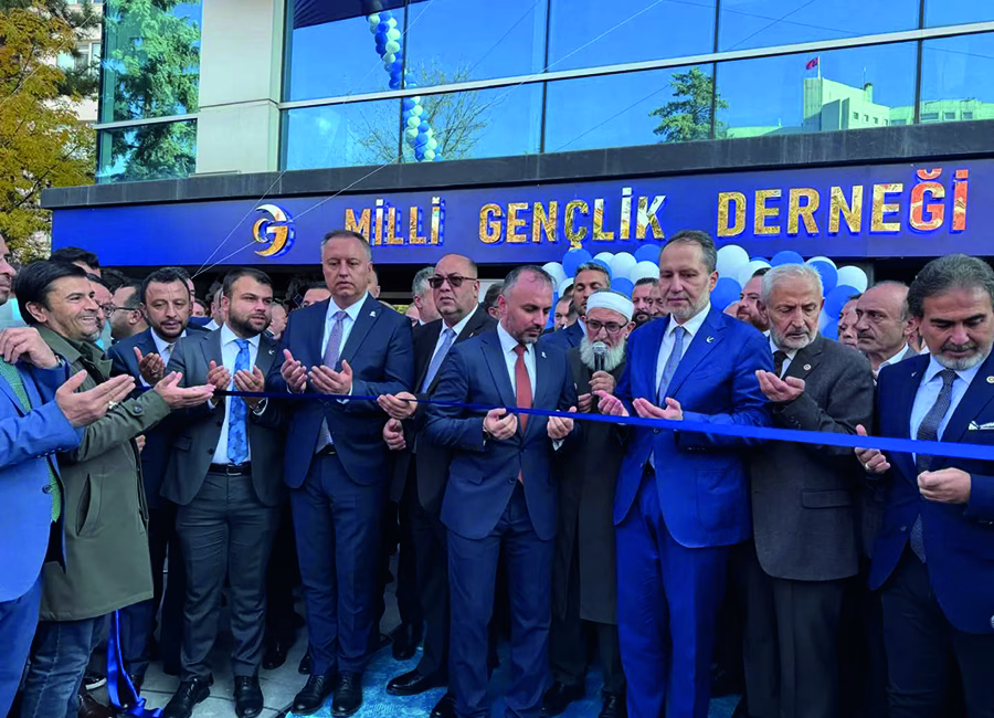 Başkan mehmet akpınar, milli gençlik derneği genel merkez açılışına katıldı Dulkadiroğlu belediye başkanı mehmet akpınar, milli gençlik derneği’nin yeni genel