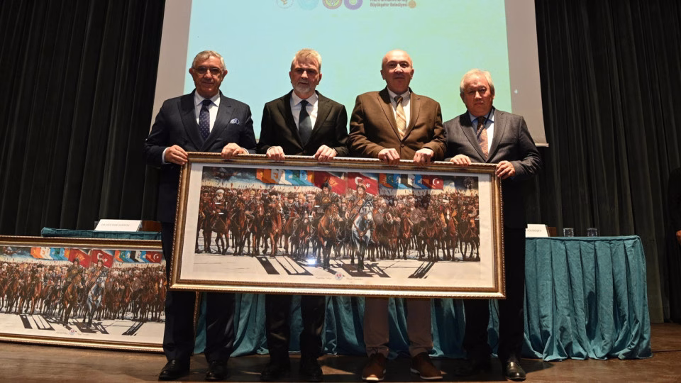 Kahramanmaraş, 13. Uluslararası Türk Halkları Geleneksel Spor Oyunları Sempozyumuna Ev Sahipliği Yapıyor 13. Uluslararası Türk Halkları Geleneksel Spor Oyunları Sempozyumu açılış töreninde