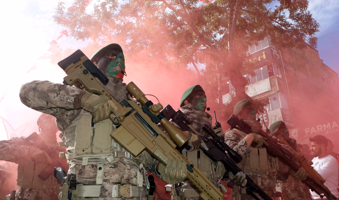 Behçet DALMAZ-Orhan AŞAN/VAN, -VAN’da 29 Ekim Cumhuriyet Bayramı, coşkuyla kutlandı.