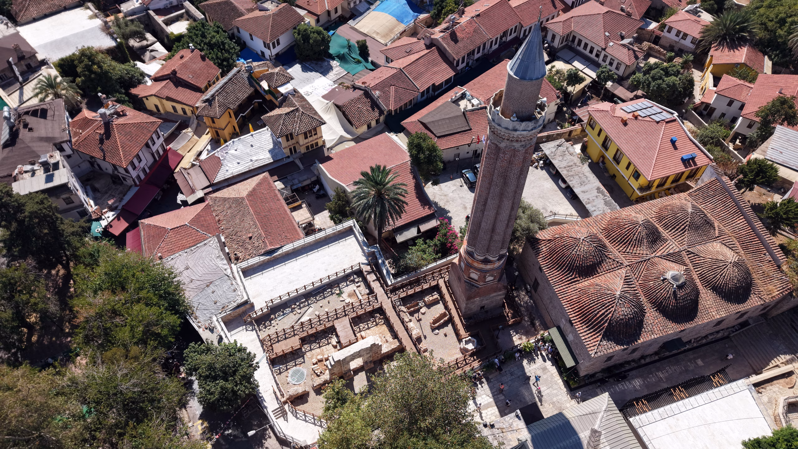 Yivli Minare'nin külliyesi açıldı 1 Yivli Minare'nin külliyesi açıldı