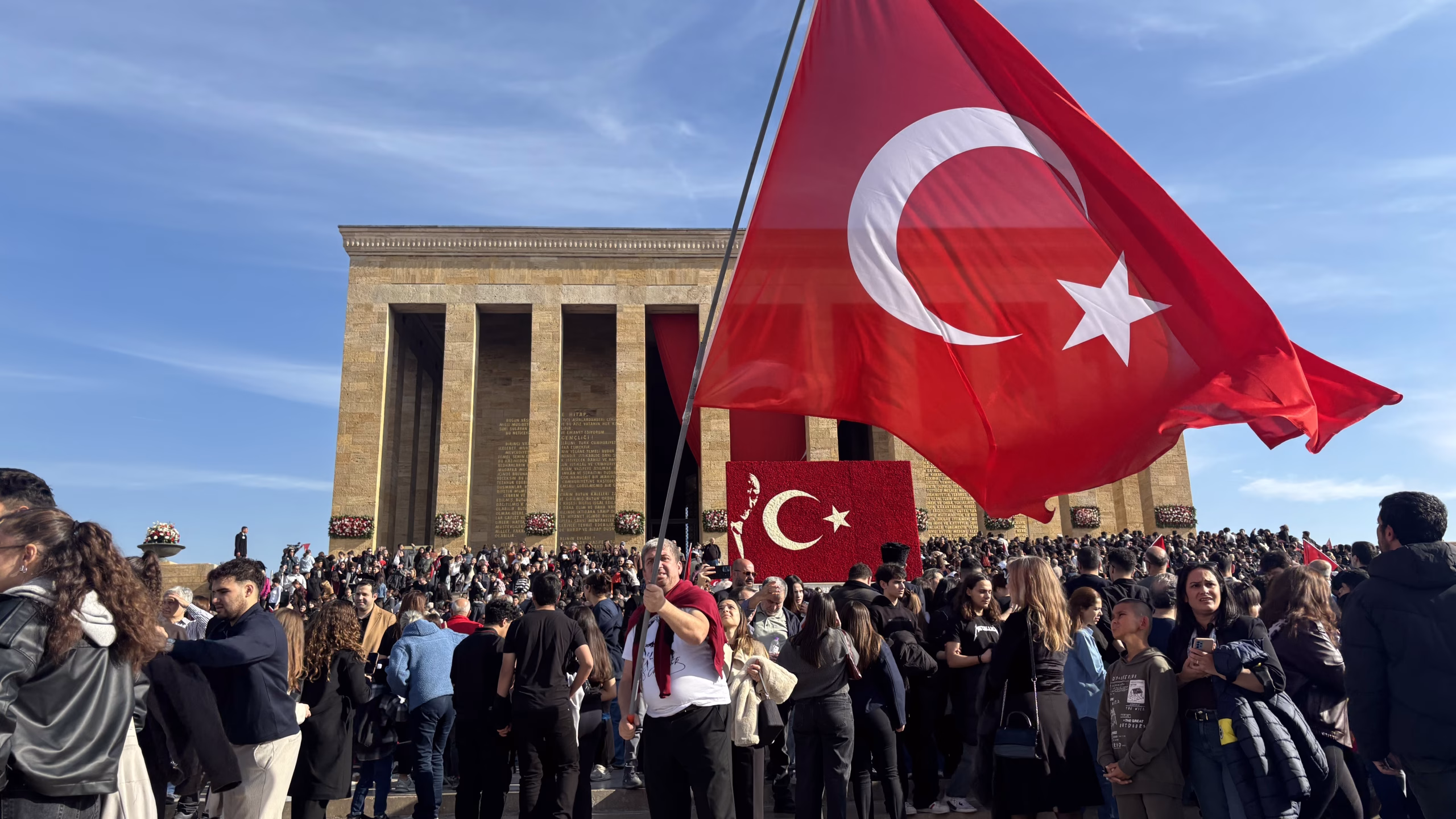 Kasım'da Anıtkabir'e ziyaretçi akını